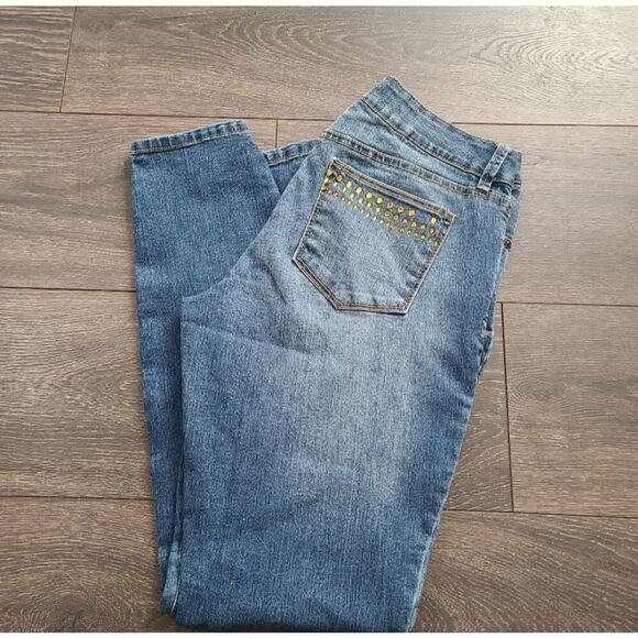 S&Co. Skinny Midrise Straight Leg Denim Jeans - Picture 2 of 5